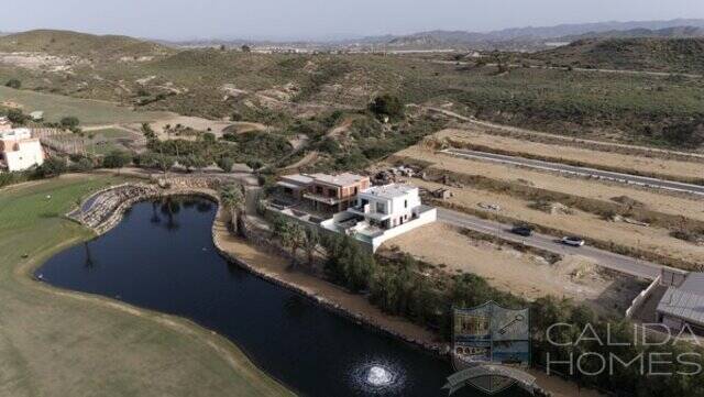 Bella Valle Del Este: Villa for Sale in Vera, Almería
