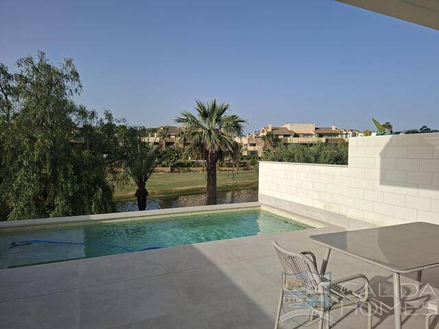 Bella Valle Del Este: Villa for Sale in Vera, Almería