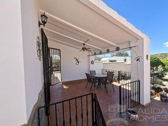 Casa de Estrella: Villa for Sale in Arboleas, Almería