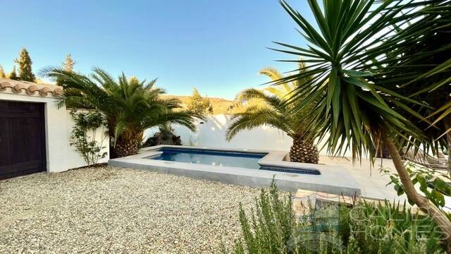 Casa Valley: Country house for Sale in Cantoria, Almería