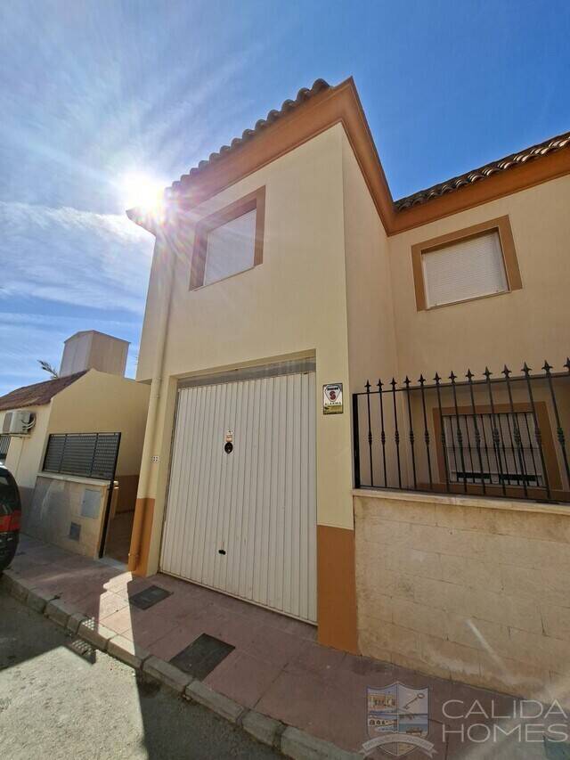 Duplex Magnolia: Town house for Sale in La Alfoquia, Almería