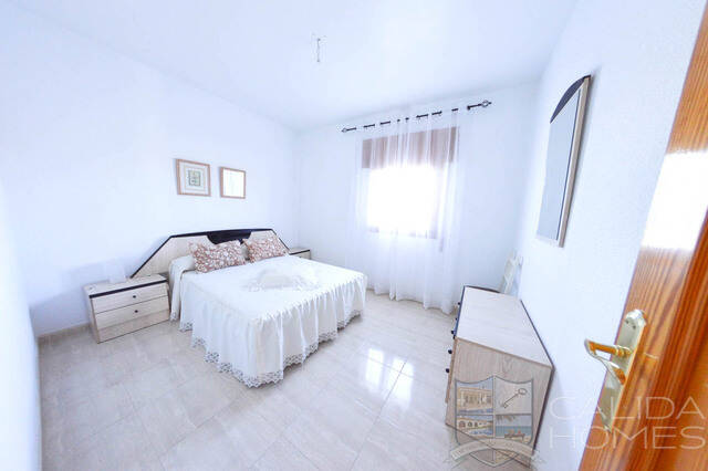 Casa Lindo: Country house for Sale in Albox, Almería