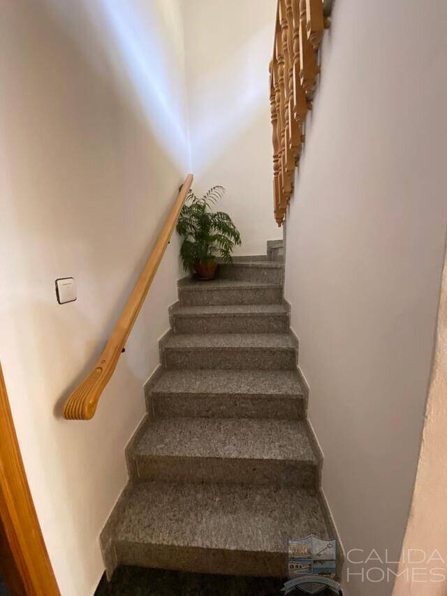 Casa Cierva: Town house for Sale in Oria, Almería