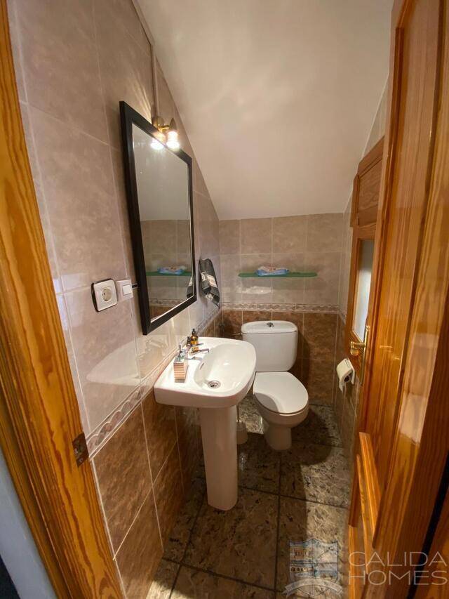 Casa Cierva: Town house for Sale in Oria, Almería