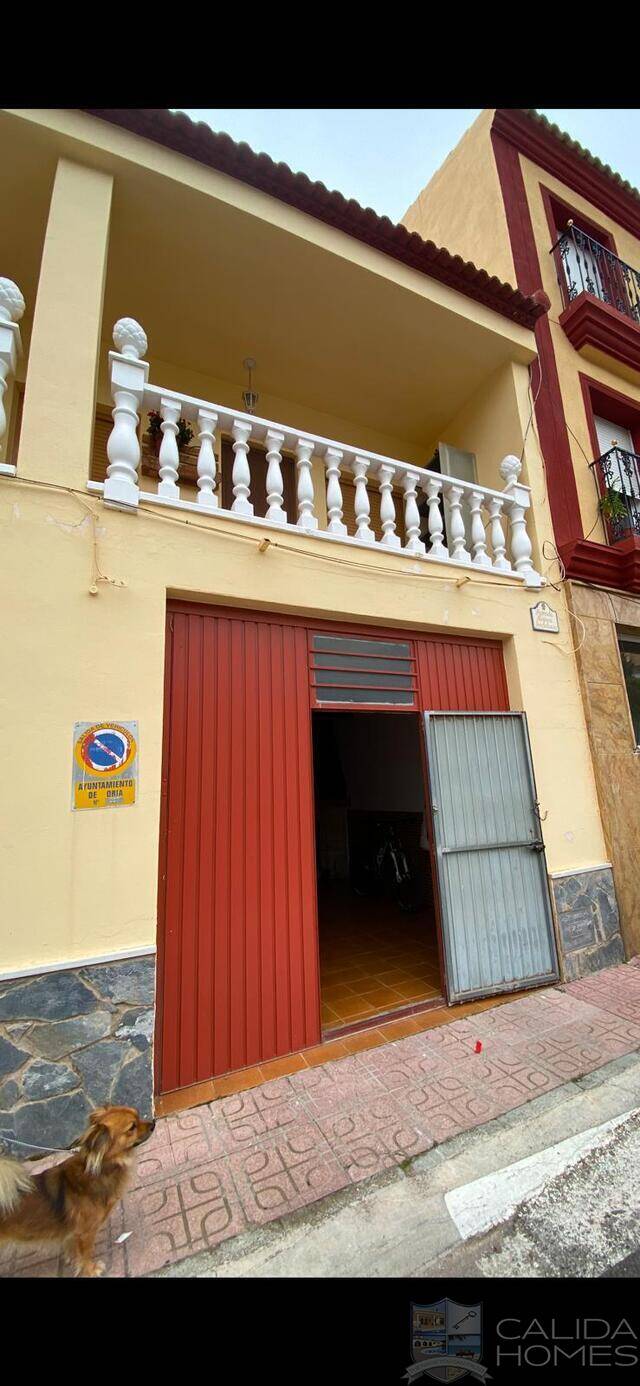 Casa Cierva: Town house for Sale in Oria, Almería
