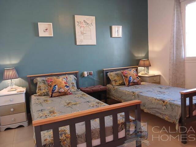 Villa Paloma: Villa for Sale in Partaloa, Almería