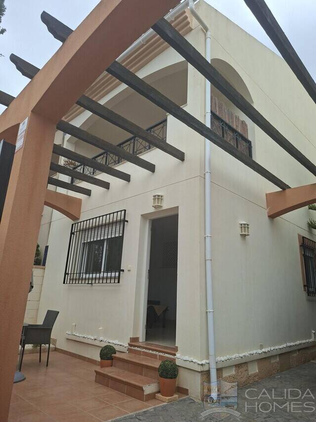 Duplex Bonita: Town house for Sale in La Alfoquia, Almería