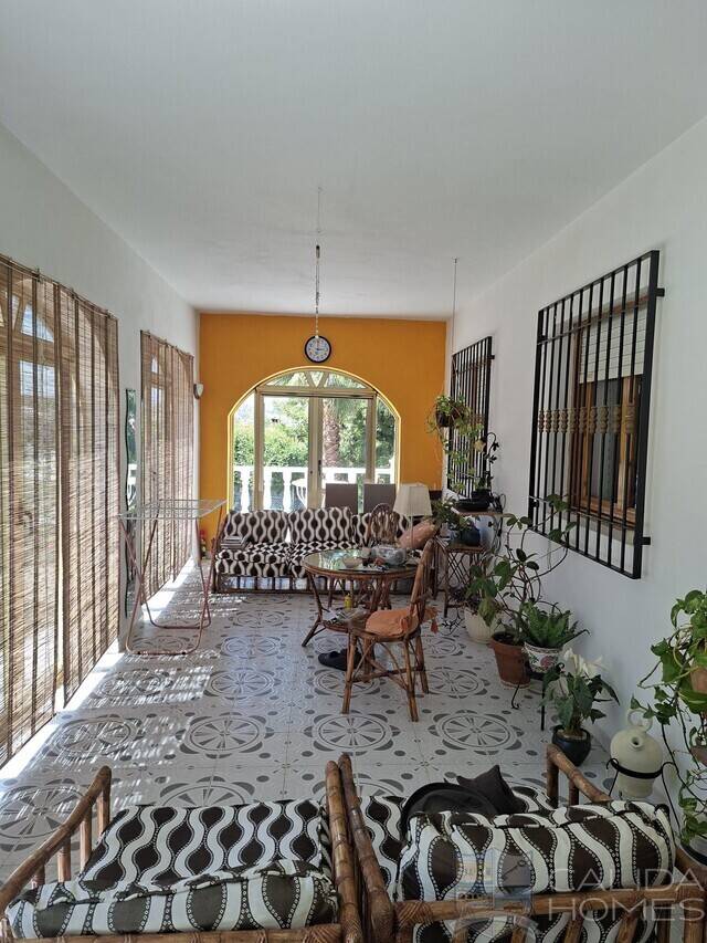 Villa Romero: Villa for Sale in Arboleas, Almería