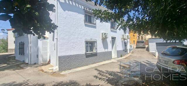 Country house in Arboleas, Almería