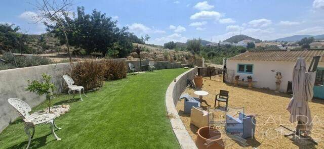 Casa Carrascos: Country house for Sale in Arboleas, Almería