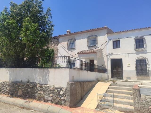 Casa Cinta: Town house for Sale in Arboleas, Almería Casa Cinta: Town house for Sale in Arboleas, Almería