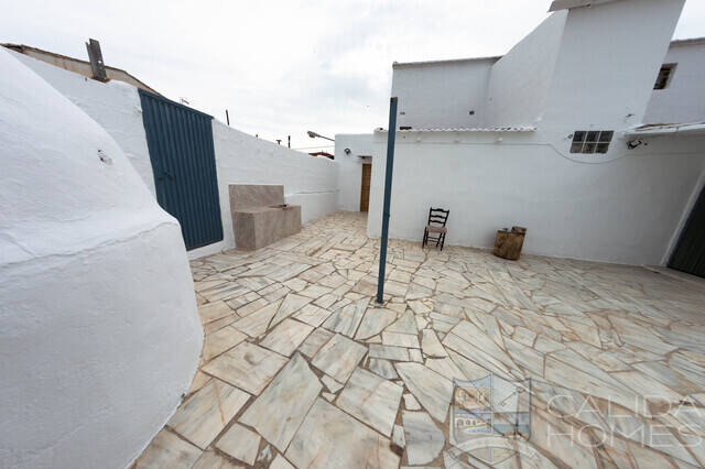 Casa Pueblo: Country house for Sale in La Alfoquia, Almería Casa Pueblo: Country house for Sale in La Alfoquia, Almería