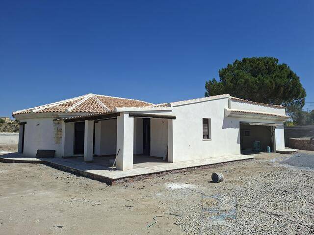 Villa Aloe: Villa for Sale in Partaloa, Almería