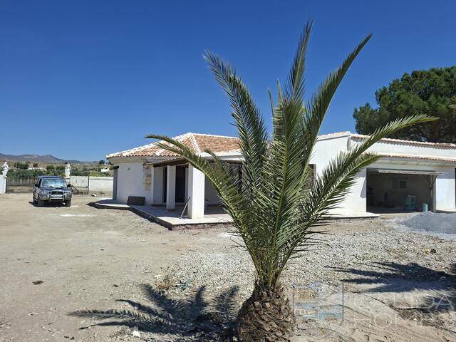 Villa Aloe: Villa for Sale in Partaloa, Almería