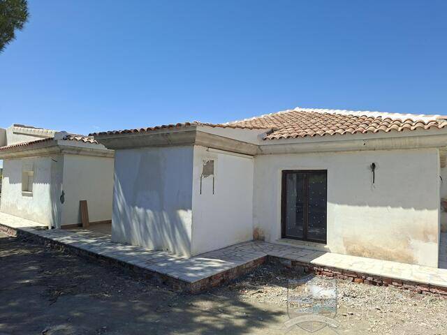 Villa Aloe: Villa for Sale in Partaloa, Almería
