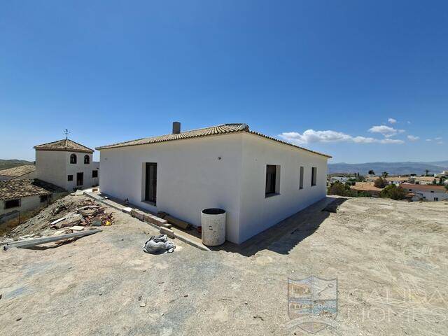 Casa King of the Castle: Villa for Sale in Partaloa, Almería Casa King of the Castle: Villa for Sale in Partaloa, Almería
