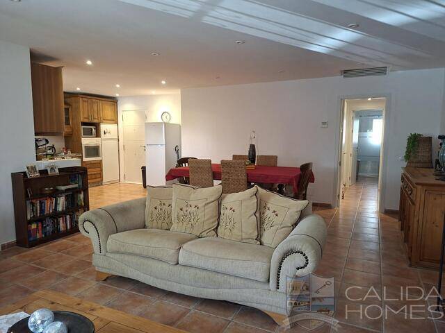 Villa Solare: Villa for Sale in Huercal-Overa, Almería Villa Solare: Villa for Sale in Huercal-Overa, Almería