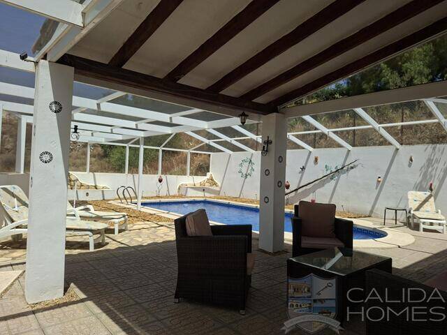 Villa Solare: Villa for Sale in Huercal-Overa, Almería Villa Solare: Villa for Sale in Huercal-Overa, Almería