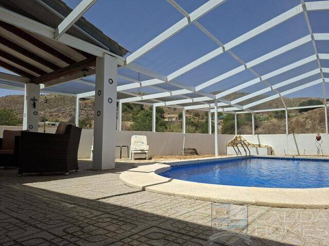 Villa Solare: Villa for Sale in Huercal-Overa, Almería Villa Solare: Villa for Sale in Huercal-Overa, Almería