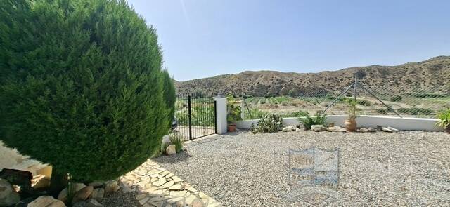 Villa Sable: Villa for Sale in Arboleas, Almería