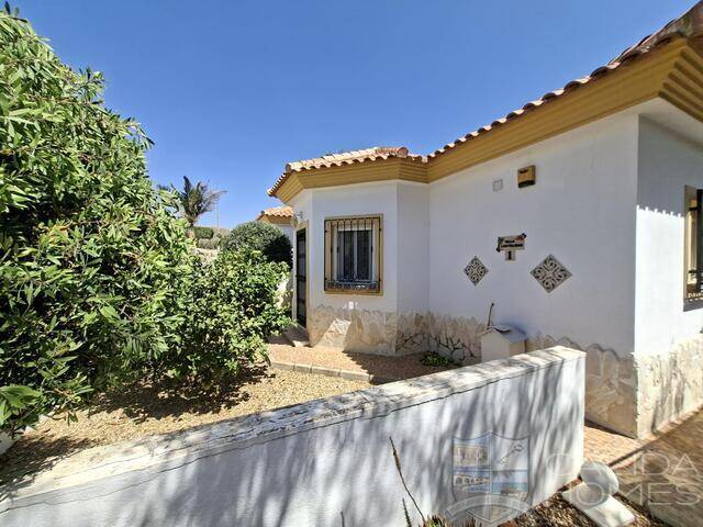Palmera Dulce: Villa for Sale in Arboleas, Almería Palmera Dulce: Villa for Sale in Arboleas, Almería