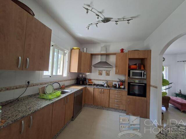 Palmera Dulce: Villa for Sale in Arboleas, Almería Palmera Dulce: Villa for Sale in Arboleas, Almería