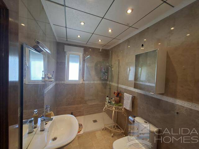 Palmera Dulce: Villa for Sale in Arboleas, Almería Palmera Dulce: Villa for Sale in Arboleas, Almería