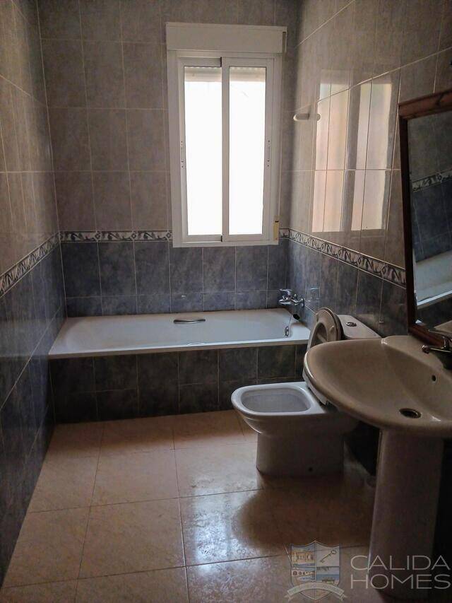 Villa Acacia: Villa for Sale in Arboleas, Almería Villa Acacia: Villa for Sale in Arboleas, Almería