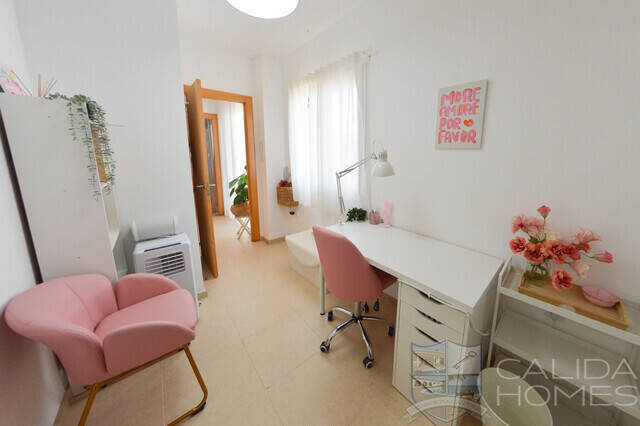 Duplex Bueno: Town house for Sale in La Alfoquia, Almería