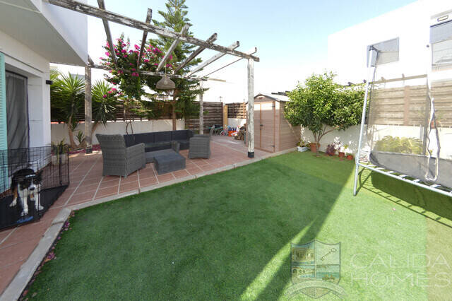 Duplex Bueno: Town house for Sale in La Alfoquia, Almería