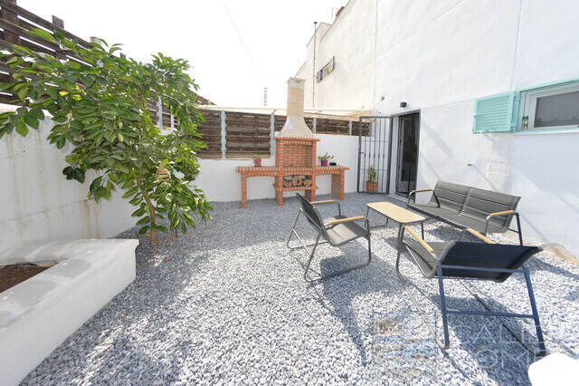 Duplex Bueno: Town house for Sale in La Alfoquia, Almería