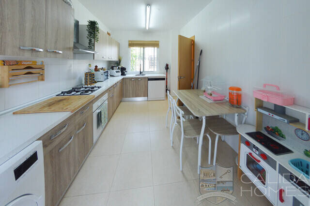 Duplex Bueno: Town house for Sale in La Alfoquia, Almería