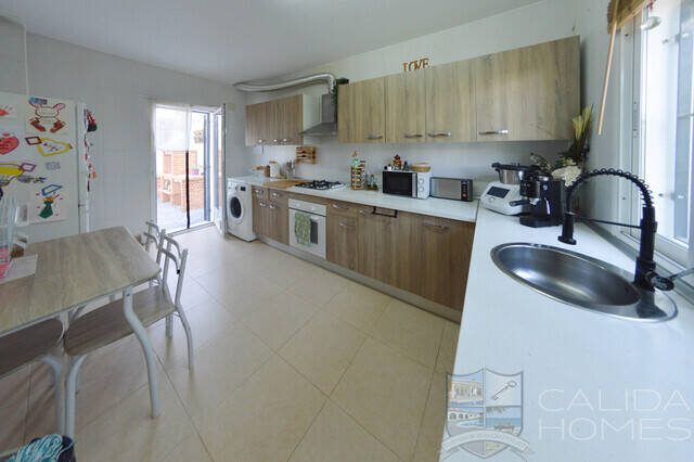 Duplex Bueno: Town house for Sale in La Alfoquia, Almería