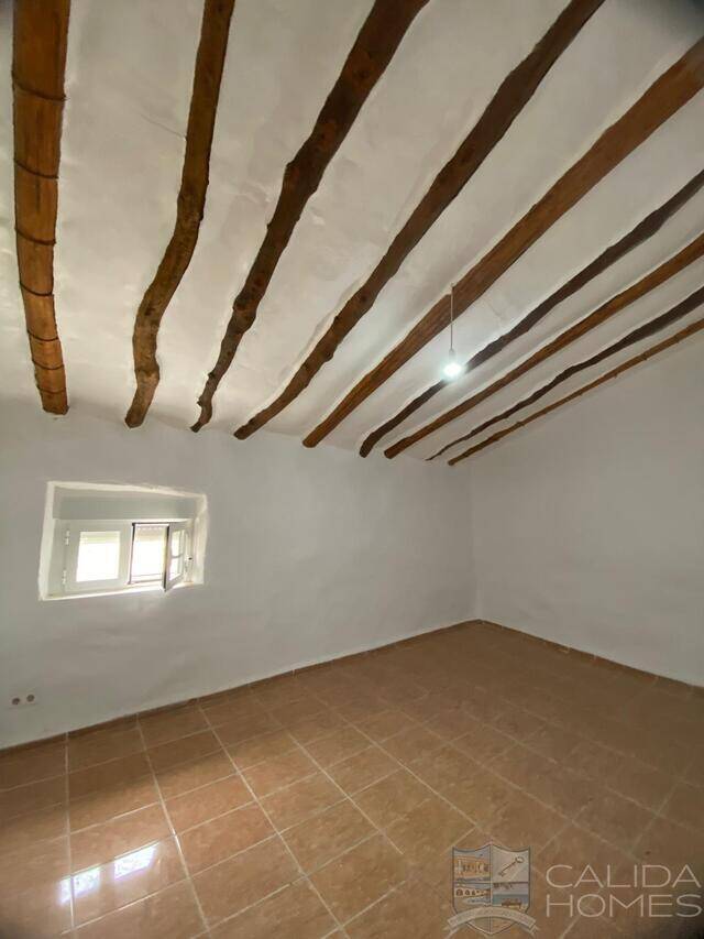 Casa Cove: Town house for Sale in Oria, Almería Casa Cove: Town house for Sale in Oria, Almería