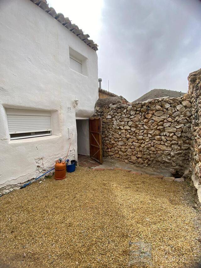 Casa Cove: Town house for Sale in Oria, Almería Casa Cove: Town house for Sale in Oria, Almería
