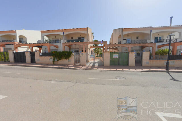 Duplex Pueblo: Town house for Sale in Zurgena, Almería