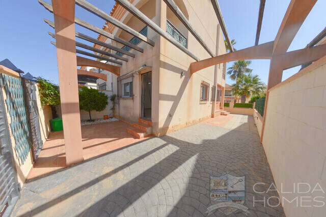 Duplex Pueblo: Town house for Sale in Zurgena, Almería