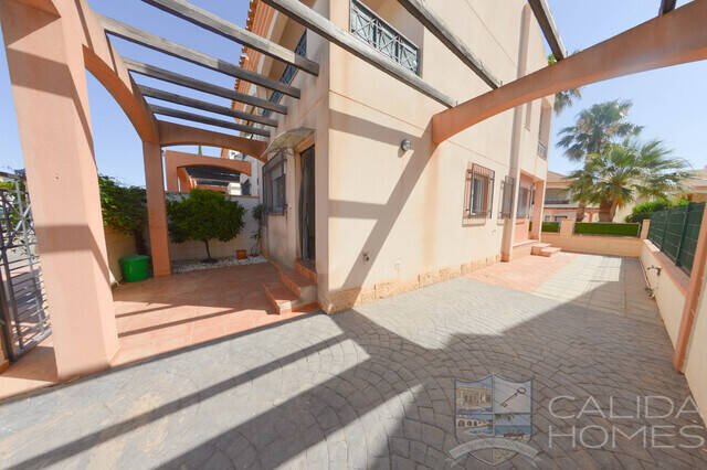 Duplex Pueblo: Town house for Sale in Zurgena, Almería