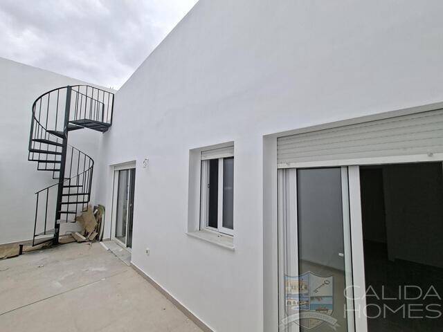 Casa Surprisa: Town house for Sale in La Alfoquia, Almería