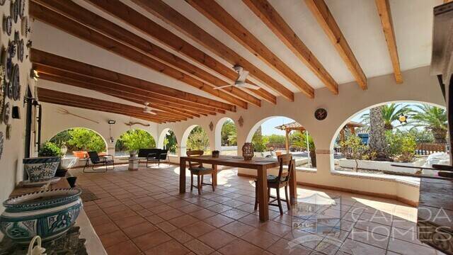 Villa Indalo: Villa for Sale in Huercal-Overa, Almería Villa Indalo: Villa for Sale in Huercal-Overa, Almería