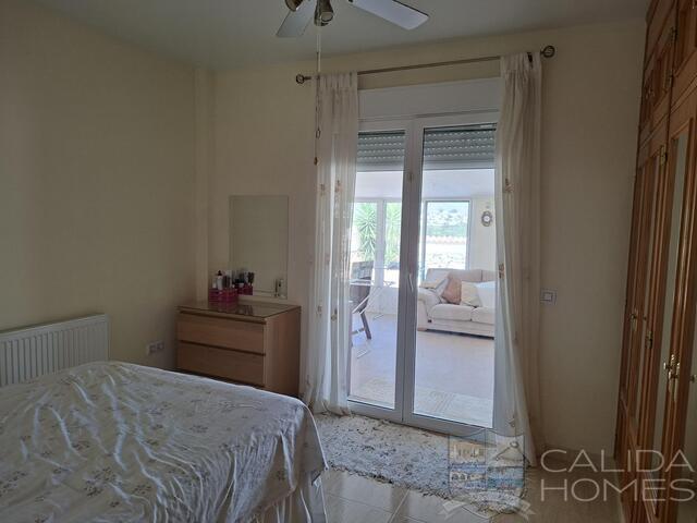 Villa Los Keron: Villa for Sale in Arboleas, Almería Villa Los Keron: Villa for Sale in Arboleas, Almería