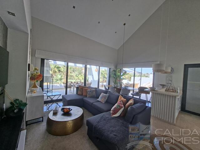 Luxury Penthouse Golf  View: Apartment for Sale in Vera, Almería