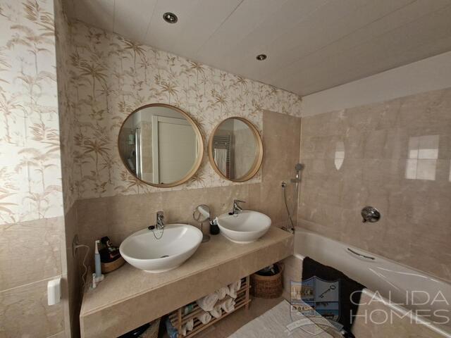 Luxury Penthouse Golf  View: Apartment for Sale in Vera, Almería
