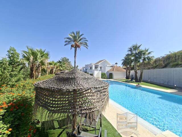 Luxury Penthouse Golf  View: Apartment for Sale in Vera, Almería