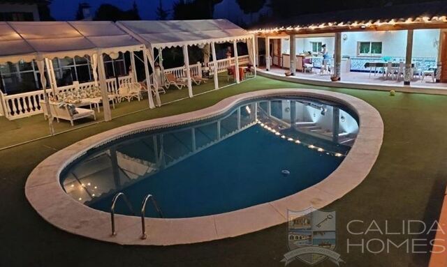 Villa Peral: Villa for Sale in La Estacion (Escullar), Almería Villa Peral: Villa for Sale in La Estacion (Escullar), Almería