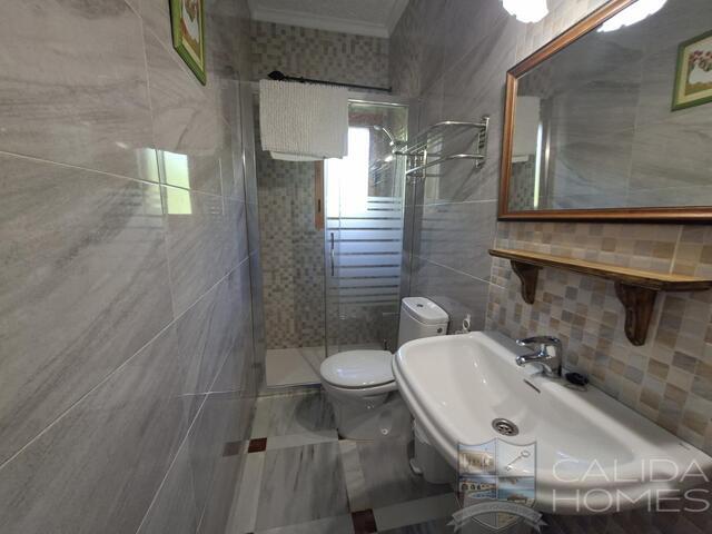 Villa Peral: Villa for Sale in La Estacion (Escullar), Almería Villa Peral: Villa for Sale in La Estacion (Escullar), Almería