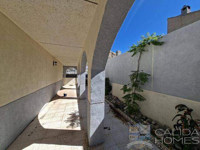 Casa Haven: Villa for Sale in Somontin, Almería Casa Haven: Villa for Sale in Somontin, Almería