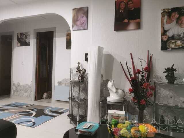 chalet bonita: Villa for Sale in Oria, Almería