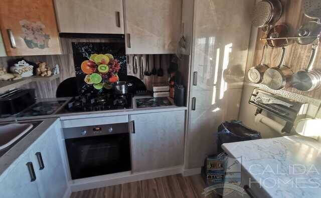chalet bonita: Villa for Sale in Oria, Almería