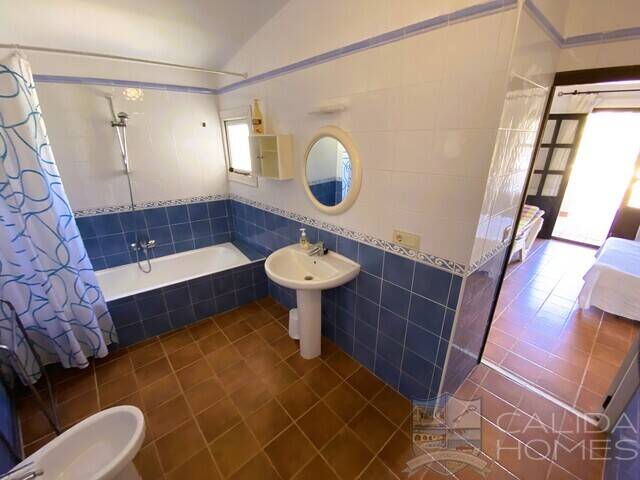 Cortijo Colorado: Country house for Sale in Turre, Almería